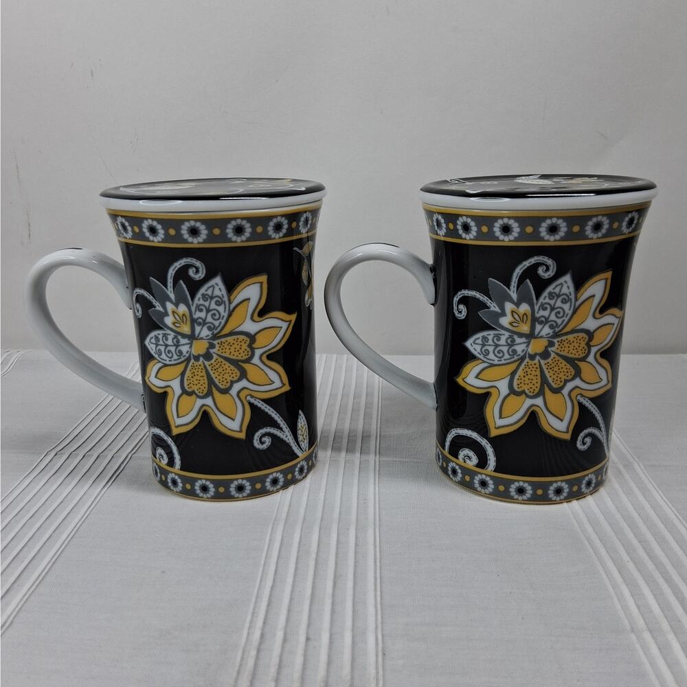 Vera Bradley x Andrea by Sadek Yellow Birds Pattern‎ Coffee / Tea Mugs Cups Lids